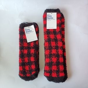 Red Buffalo Plaid Old Navy Mommy & me Cozy Socks